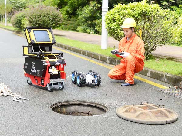 富裕管道机器人检测